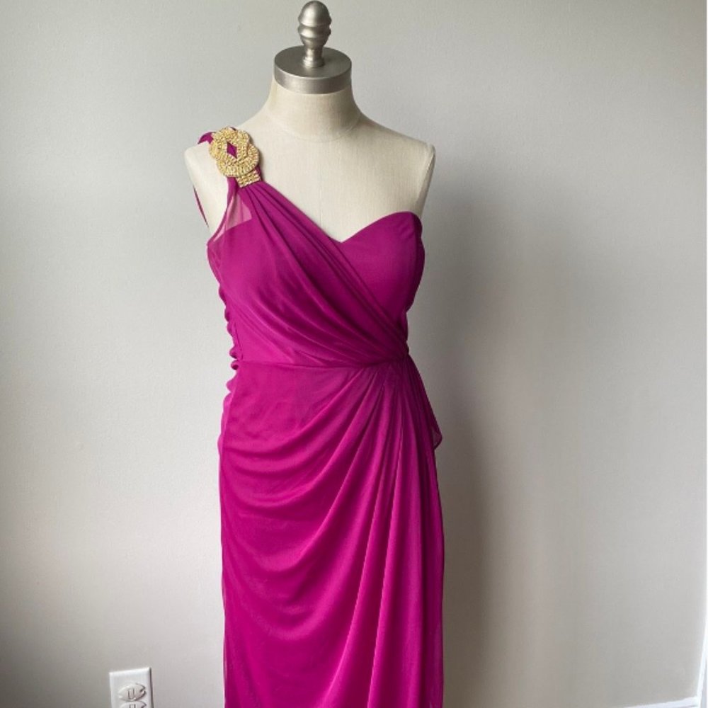 NWOT MAGENTA PINK CAMILLE LA VIE  ONE SHOULDER FORMAL WEDDING DRESS GOWN